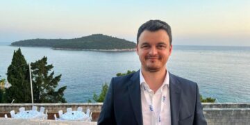 LAJMI I FUNDIT: Skandali me shkrimin e Slobodna Bosna, Boletini jep dorëheqje nga pozita e kryetarit të Bordit të RTK-së