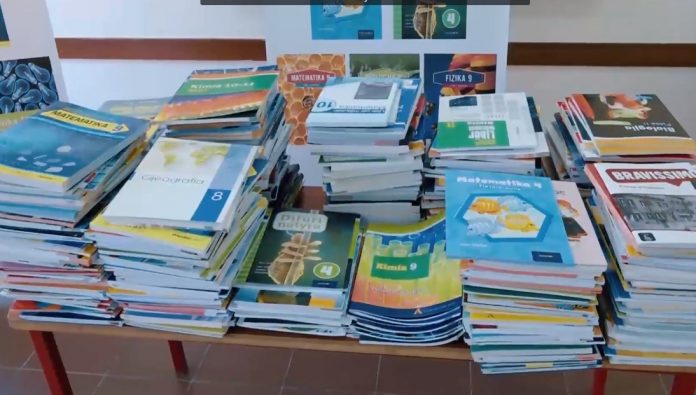 Subvencionohen mbi 171 mijë aplikime për tekste shkollore