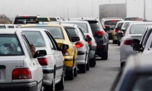 Deri në 2 orë pritjet për të dalë nga Kosova te Dheu i Bardhë e në Merdarë