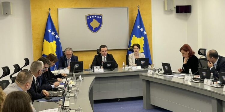 Qeveria e Kosovës merr vendim të strehojë më shumë gazetarë ukrainas