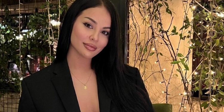 Sara tregon se a është Bardhi romantik