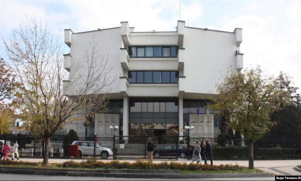 BQK: Investimet direkte në Kosovë arritën në 341.22 milionë euro