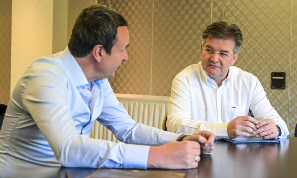 Brukseli e caktoi si temë të takimit të radhës, Kurti thotë se ka marrëveshje dhe plan se si duhet hapur Ura e Ibrit