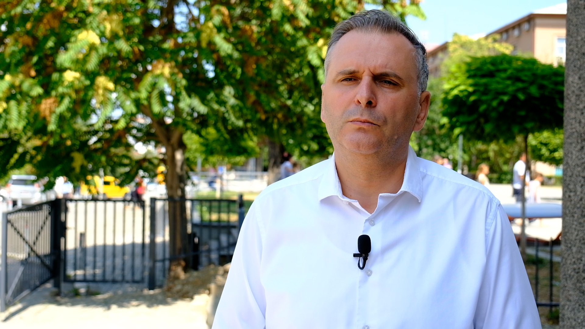 “S’ka rrezik, ura duhet të hapet”/ Bajqinovci: Ushtarët e KFOR-it s’duhet të jenë te ura por në kufi – Policia e Kosovës reaguesi i parë