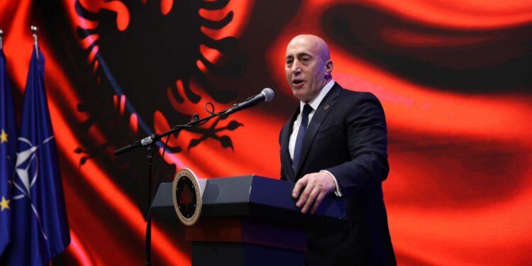 Haradinaj – Kurtit: Mos mashtro, kërkah s’është drejtimi që i ke dhënë Kosovës