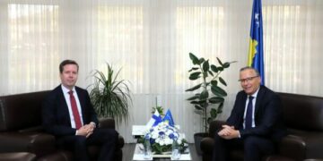 Hamza takon ambasadorin e Finlandës: Kosova të gjitha sfidat i ka përballuar dhe tejkaluar me përkrahjen e aleatëve