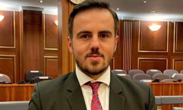 Deputeti i VV-së: Do t’i fitojmë mbi 50 për qind të votave, besimi i qytetarëve do të jetë më i lartë se më 2021