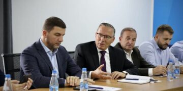 PDK: Kosova ka nevojë për qeveri dhe kryeministër të ri, Bedri Hamza është zgjidhja