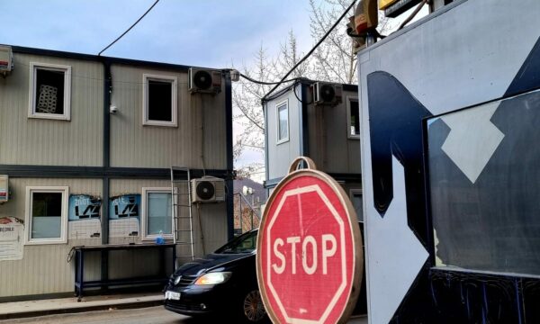“Derisa Policia të tërhiqen nga veriu”, paralajmërohet bllokimi i të gjitha pikave kufitare nga serbët e Serbisë prej 6 shtatorit