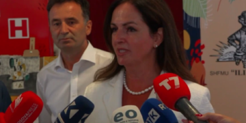 Nagavci: Mbi 300 mijë fëmijë filluan vitin e ri shkollor, asnjë shqetësim nga komunat