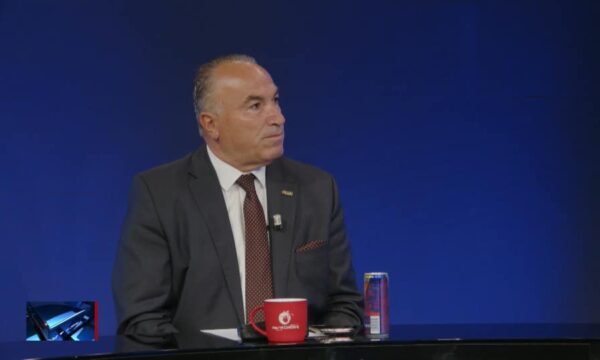 Shahini: Në 2024 jemi më të varfër, më të vjedhur dhe më të izoluar