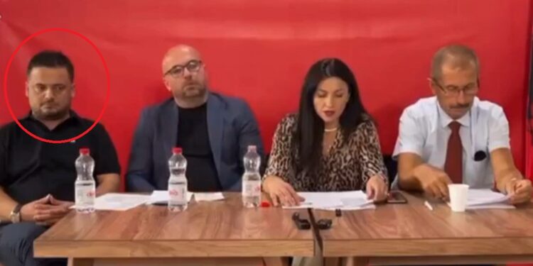 Gafa tjetër që e bëri shefja e asamblistëve të VV’së në Gjilan: E ngatërroi këshilltarin komunal të partisë së saj me zyrtarin e LDK’së