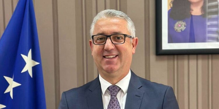 Qeveria emëron kryeshef personin që dëmtoi me mijëra euro buxhetin e Kosovës