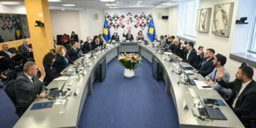 Kurti njofton për 19 vendimet që u morën në mbledhjen e sotme të Qeverisë