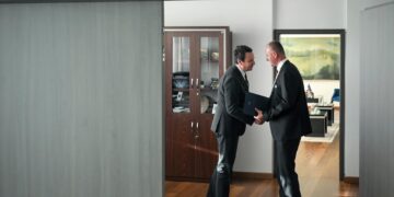 Pak para se t’i përfundojë mandati – Kurti emëron edhe një zëvendësministër