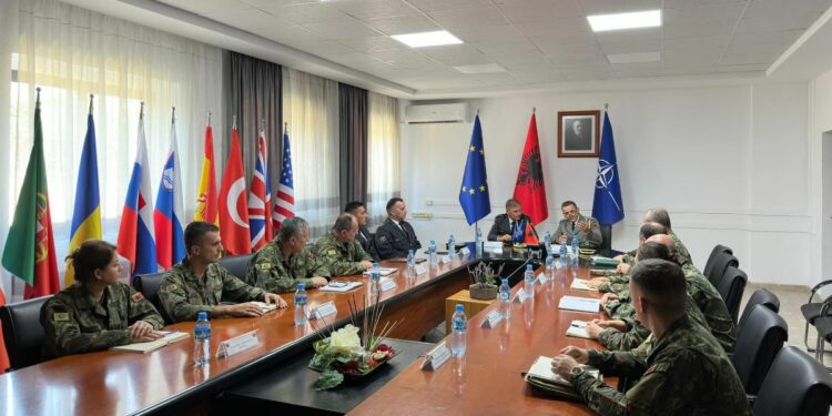 Përfaqësues të lartë të Gardës Kombëtare të FSK-së për vizitë në Shqipëri