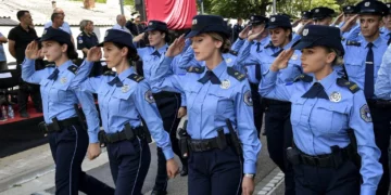 Hamza përgëzon “vajzat dhe djemtë më të mirë të vendit” për zhvillimin e Policisë