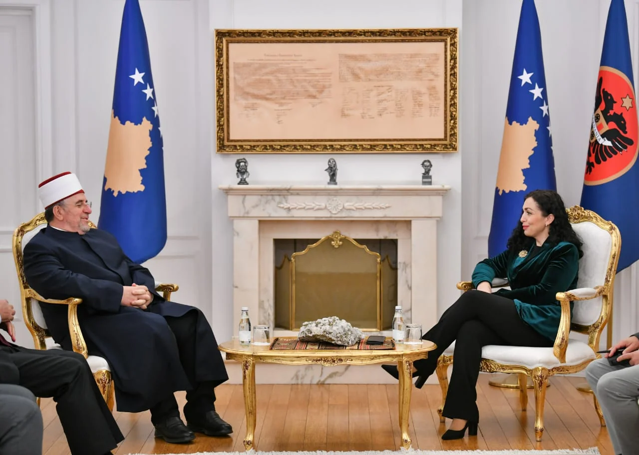 Osmani takohet me Tërnavën: Kosova është krenare që vazhdon ta mbajë lart nivelin e tolerancës dhe harmonisë ndërfetare