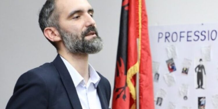 ‘Ndoshta ka me pasë arrestime’: Abrashi i VV-së rrëshqet në akuza ndaj Prokurorisë Speciale për Dejona Mihalin