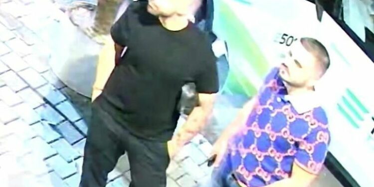 Policia shpall në kërkim dy persona për vjedhje në Prishtinë