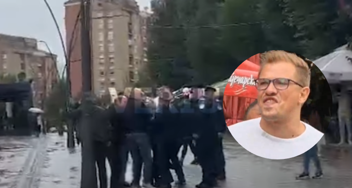 I fishkëlleu Kryeministrit Kurti në veri, shoqërohet në Polici politikani serb Aleksandar Arsenijeviq (Pamje ekskluzive)