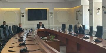 Në mungesë të kuorumit, dështon ftesa për zgjedhjen e dy gjyqtarëve në Gjykatën Kushtetuese