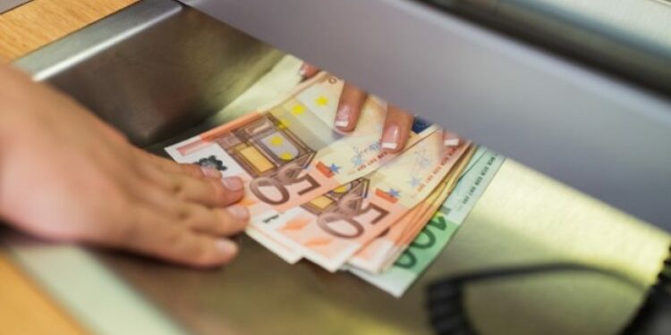 Deponohen dy mijë euro të falsifikuara në Prizren, nisin hetimet