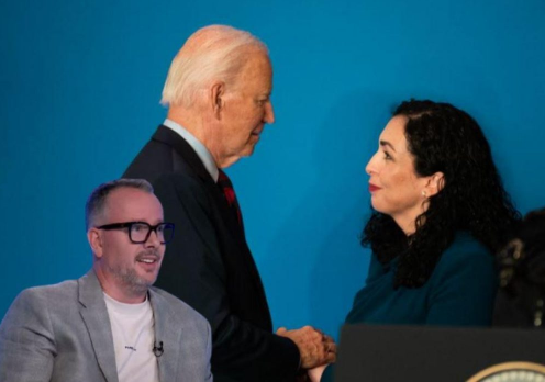 Kajtazi tallet me Bidenin, aludon se mund ta ketë ngatërruar Osmanin me dikë tjetër