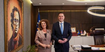 Deputetja e Vetëvendosjes, Drita Millaku kalon zyrtarisht në LDK – pritet me ceremoni nga Lumir Abdixhiku