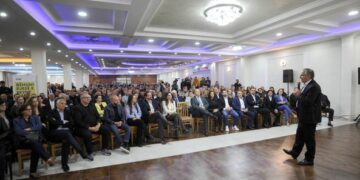 Bedri Hamza në Klinë: Zhvillimi ekonomik dhe mirëqenia e qytetarëve, në qendër të angazhimit tim