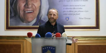 Nesër seancë e jashtëzakonshme për faljen e ambalazhuesve dhe përgjimet për energjinë