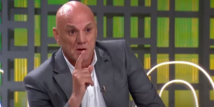 Përlotet Gani Geci: Ata po mujkan me më v’ra, e unë s’po mujsha me tregu? (VIDEO)