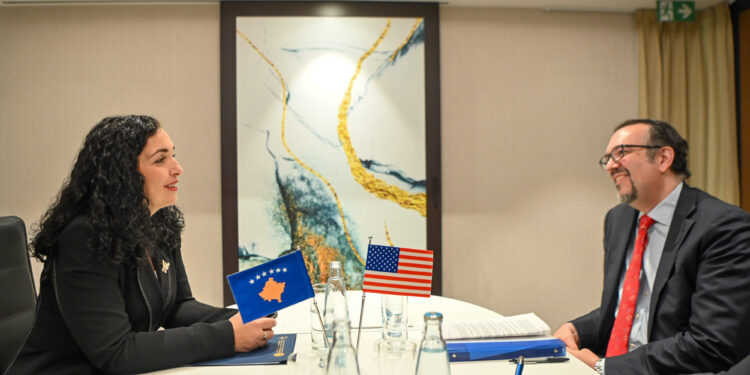 I dërguari amerikan për Ballkanin Perëndimor Kasanof, sot vjen në Kosovë