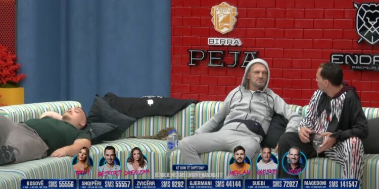 Besforti me kërkesë të çuditshme ndaj Xuxit: A të puthi njëherë në buzë?