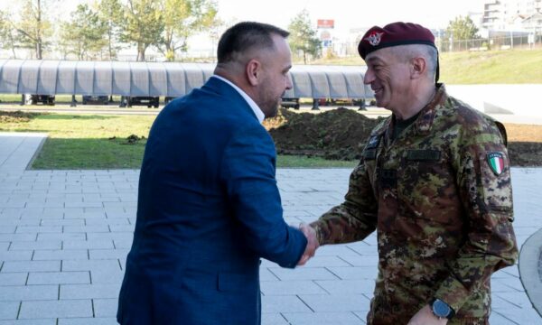 Barduani në takimet me Maqedoncin dhe Jasharin: Përkushtimi i KFOR-it palëkundur
