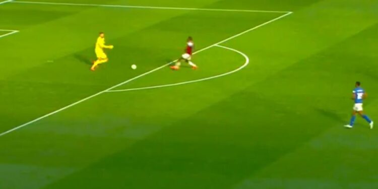 Aro Muric bëri tjetër gabim amator në Premier League