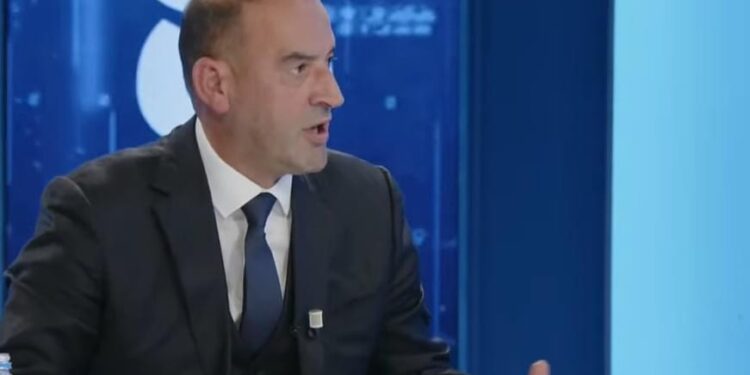 Haradinaj: Pritet arrestimi i tre ministrave të Albin Kurtit