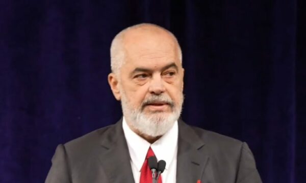 Rama me shqiptarët në SHBA: Dua votën tuaj për të anëtarësuar Shqipërinë në BE