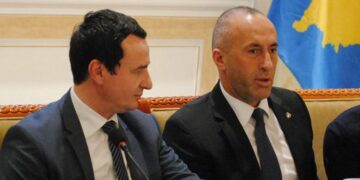 Haradinaj kritikon Kurtin: Më pro-rus e pro-serb sesa Vuçiqi dhe Vulini