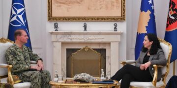 Osmani, komandantit të ri të KFOR-it: Objektivi strategjik i Kosovës, integrimi në komunitetin euroatlantik