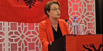Gërvalla i thotë mërgatës në Gjermani: Pa ju s’do të ishte çliruar Kosova e s’do të ndodhte as ndryshimi i 2021-ës