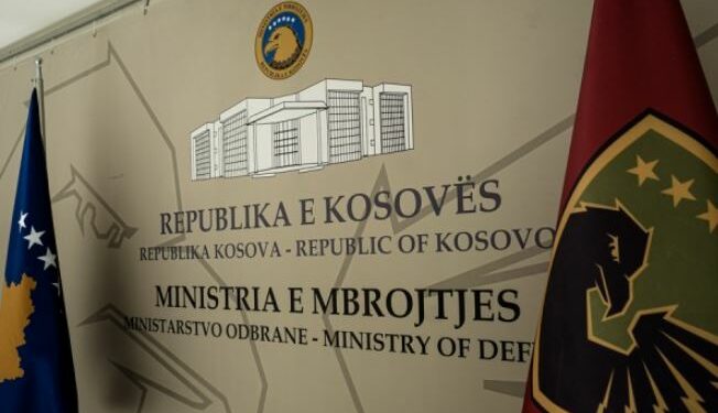“10 pjesëtarë të FSK-së u dorëhiqen për një muaj”