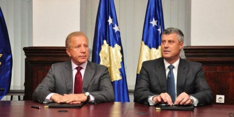 Pacolli viziton Thaçin në Hagë: Presidenti ishte në gjendje të mirë!