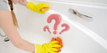 E pastroni shtëpinë me ujë të nxehtë apo të ftohtë? Shmangni gabimin që bëjnë shumica e njerëzve