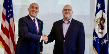Haradinaj njofton për një diskutim “të hapur dhe miqësor” me Hovenier: Folëm për përpjekjet tona për anëtarësim direkt në NATO