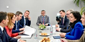 Gërvalla takohet me ministrin e Lituanisë, në fokus situata e sigurisë në rajon dhe Evropë
