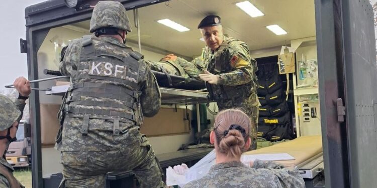 Ushtarët e Kosovës dhe të Shqipërisë ushtrojnë bashkë, synim i FSK-së integrimi në NATO