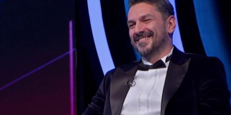 Ministria e Drejtësisë i kërkon Klan Kosovës ta largojë nga “Big Brother” Atilla Kardesh