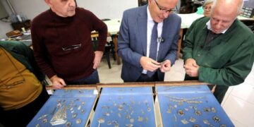 Bedri Hamza takon zejtarët e Prizrenit: Asnjë biznes i vogël që qarkullon deri në 10 mijë euro nuk do të tatohet në qeverinë time