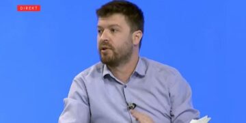 “S’ka hiç me juve, sikur mos me qene shqiptarë”: Hyseni i shton një dozë ironie fjalëve të Kurtit në diasporë